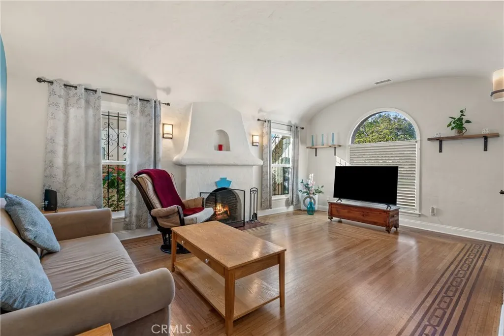 1848 W 78th, Los Angeles, California 90047 home-pic-4